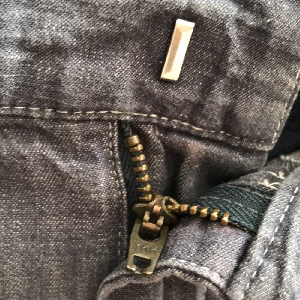BANANA REPUBLIC Denim Mini Skirt Waistband Belt Loops Zip Front Slip Pockets—6 - Picture 15 of 16